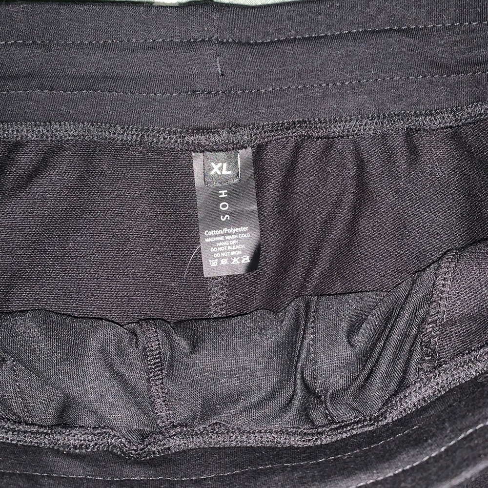Ethos-new with tags on. XL. Great brand